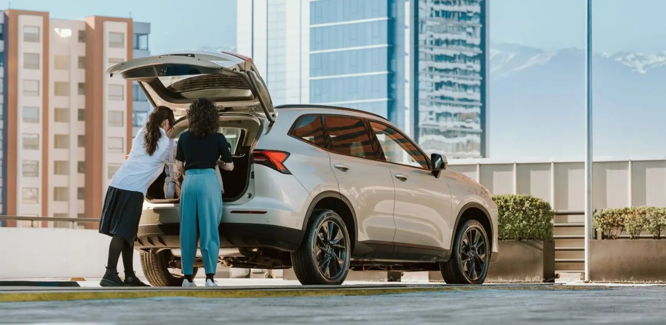 Conducir con carga extra: cuándo afecta y cuándo no